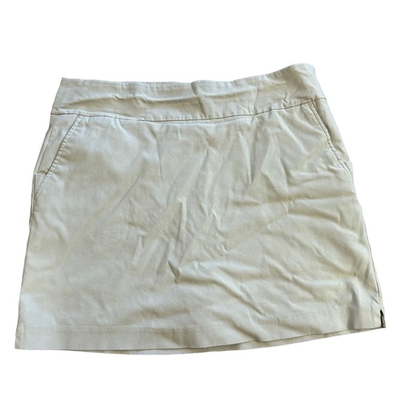Greg Norman Khaki Pull On Tennis Golf Skirt Skort Women's 10 Activewear Outdoor - Picture 1 of 7